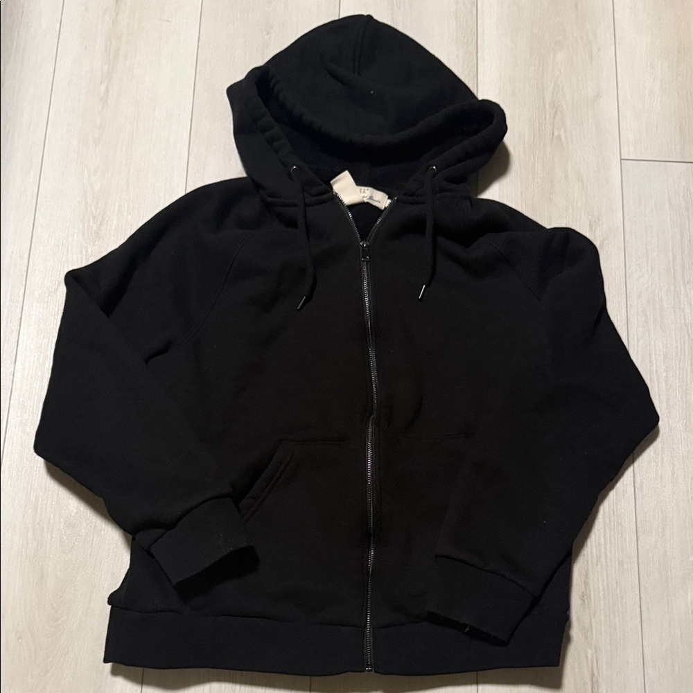 H & M Women’s XL Black Zip-Up Hoodie with Front Pockets- Very Thick and Soft